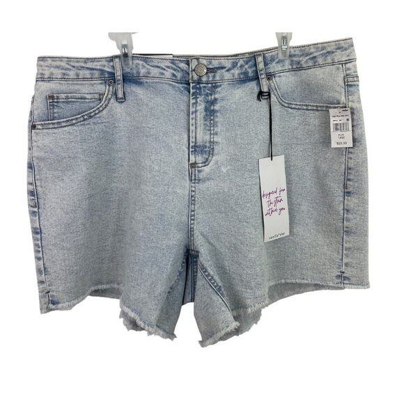 Vanilla*Star Pants - Vanilla Star Womens High Rise 90s Light Wash Denim Shorts Size 14W